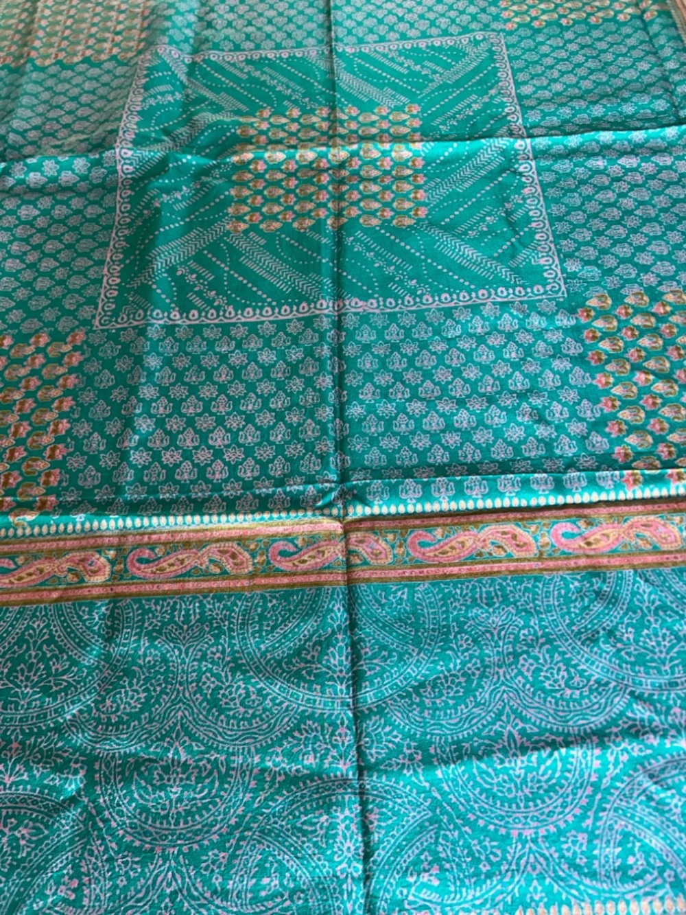 Teal Paisley Lightweight Women’s Scarf 44” x 44” - Picture 4 of 8